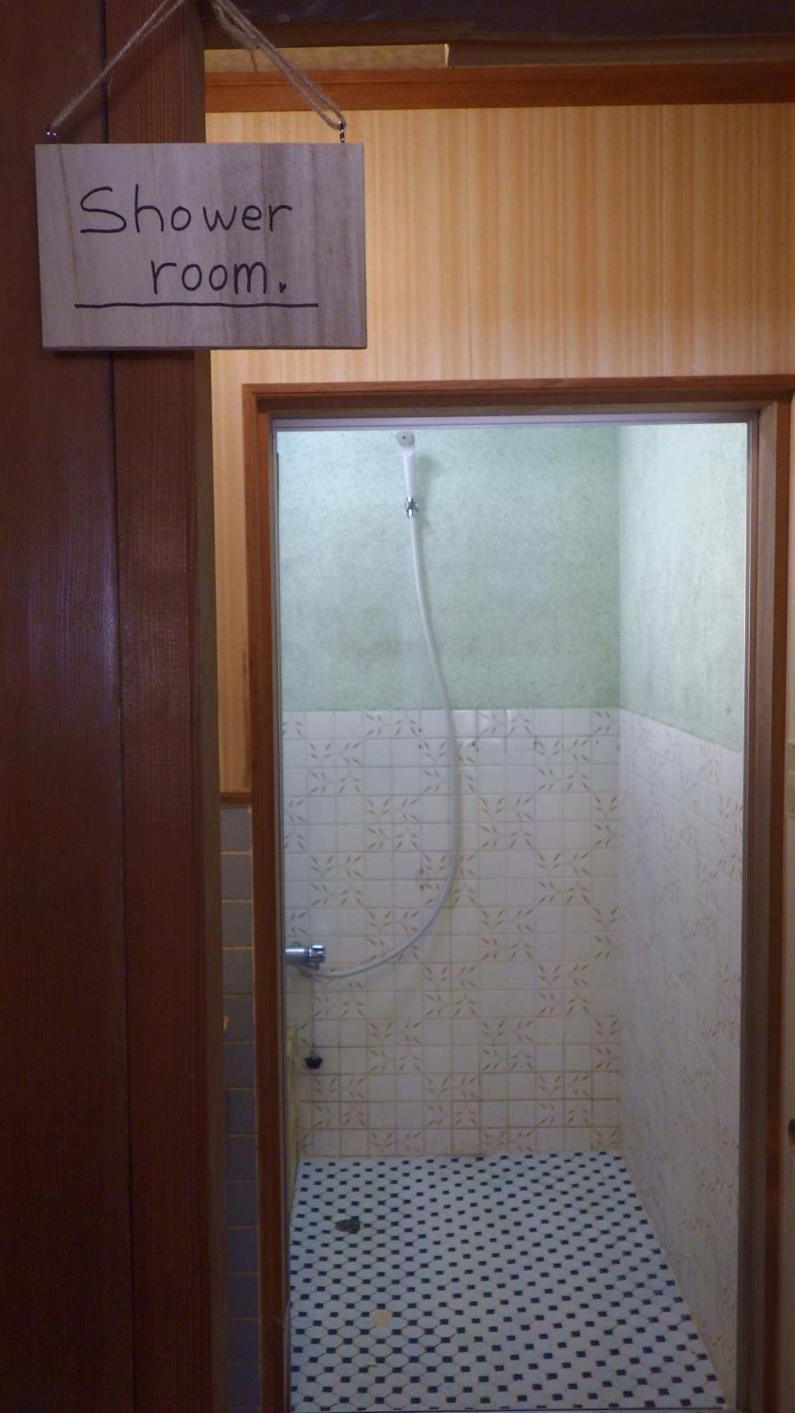 Cosmos Guesthouse มิโยชิ ภายนอก รูปภาพ