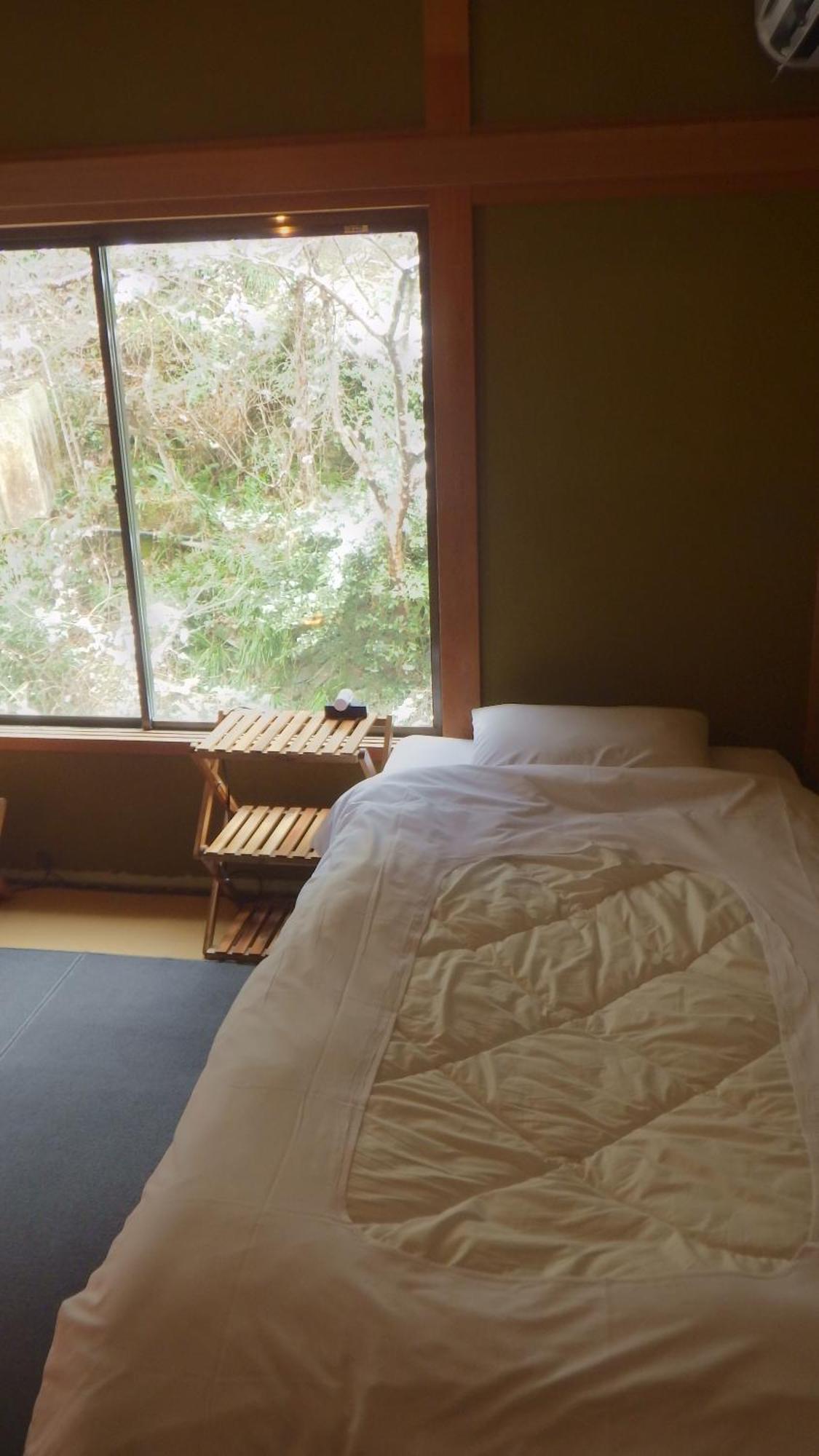 Cosmos Guesthouse มิโยชิ ภายนอก รูปภาพ